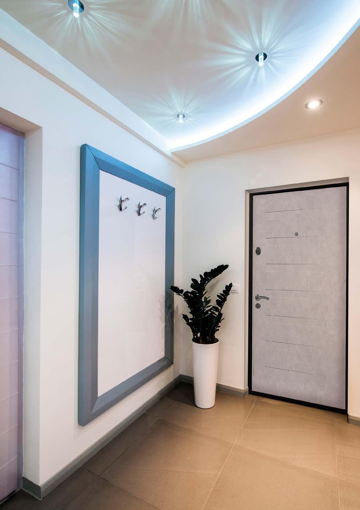 Входные маталлические двери