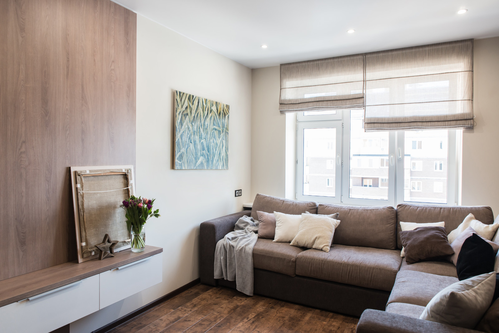 Фото реализованного проекта "Квартира для девушки в стиле лофт"