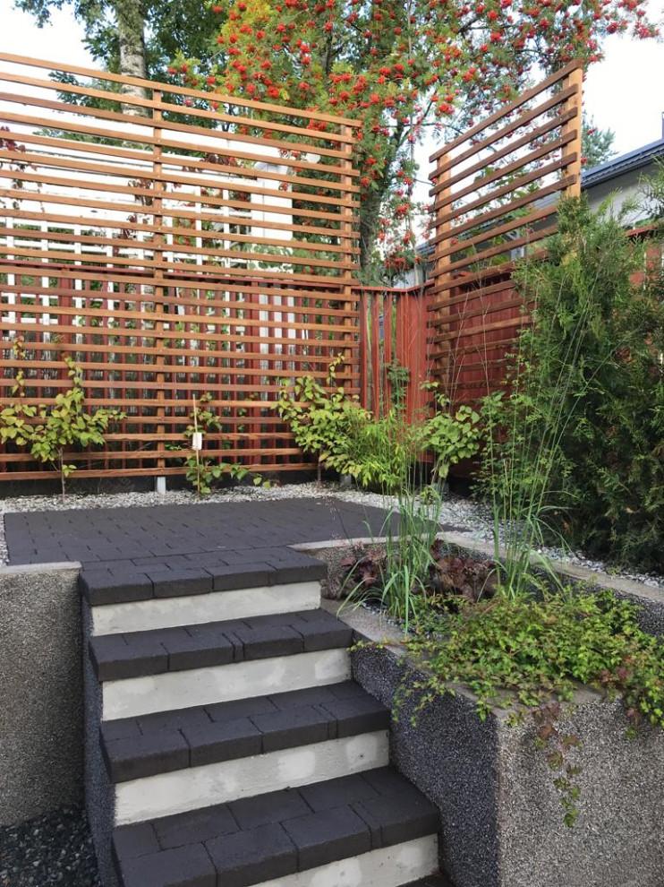 гравийный сад "История на склоне"