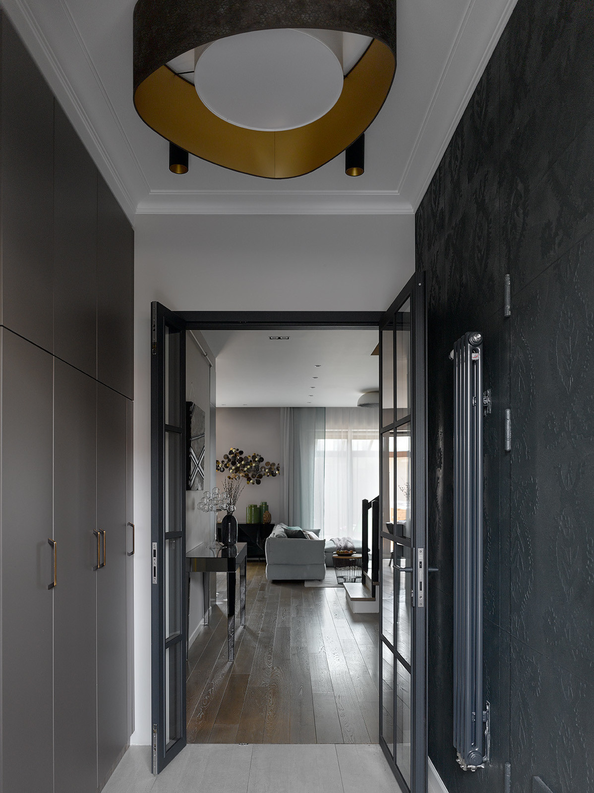 Восток и Запад