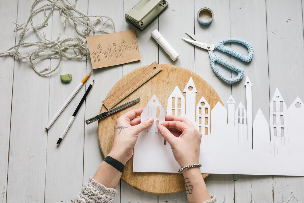 Своими руками: Вырезание из бумаги — волшебство на полке из ИКЕА