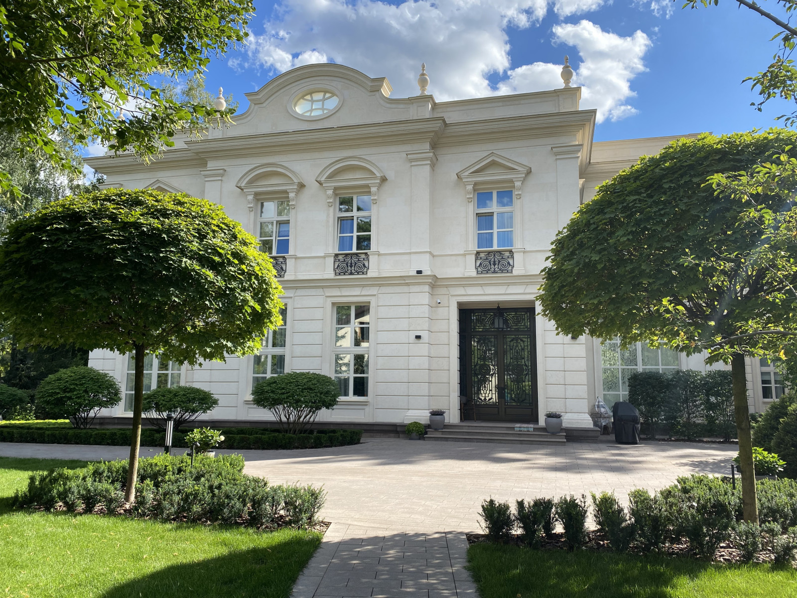 Французский сад. Опалиха. 2021 г.