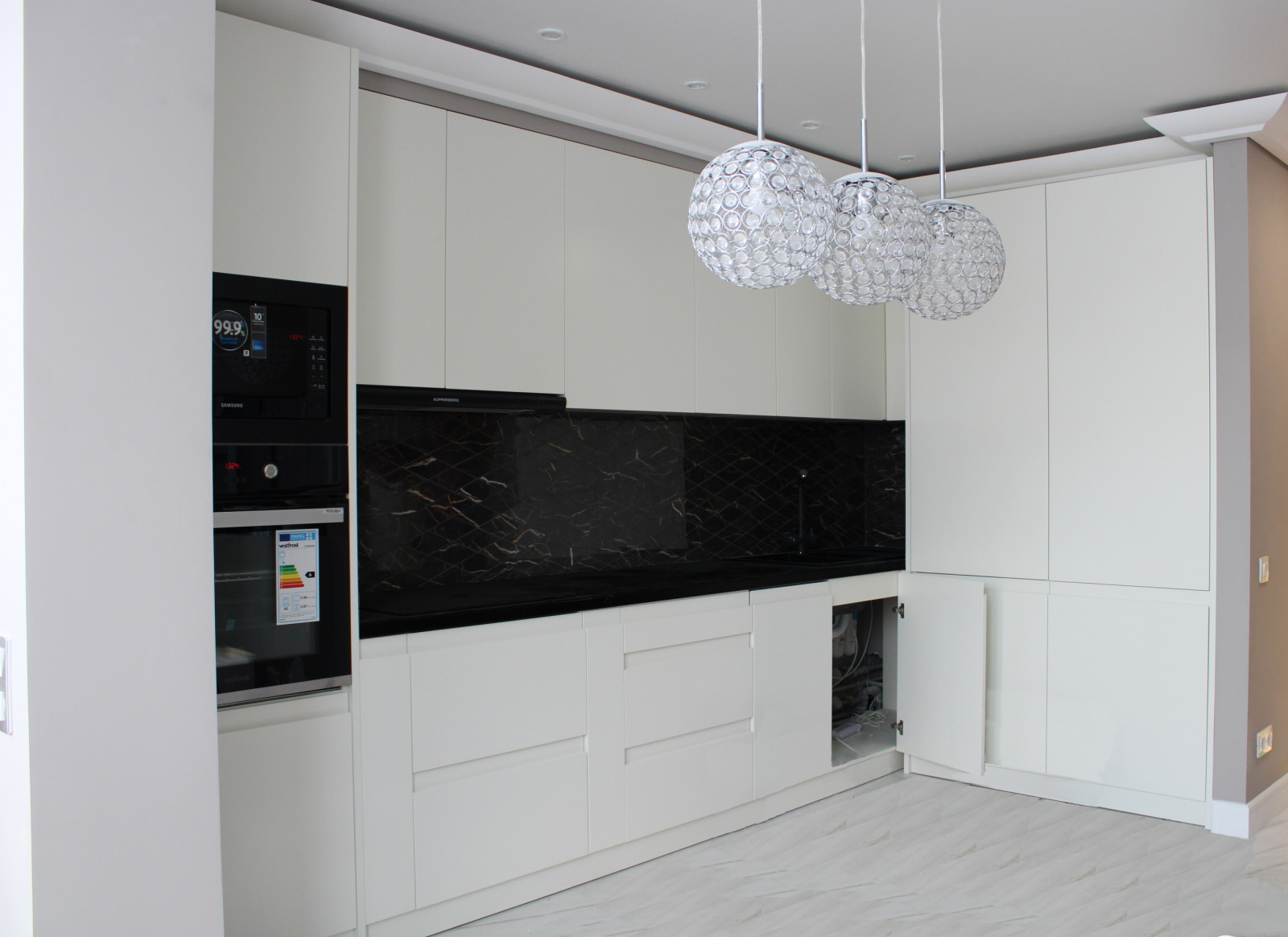 Кухня на Бехтеева