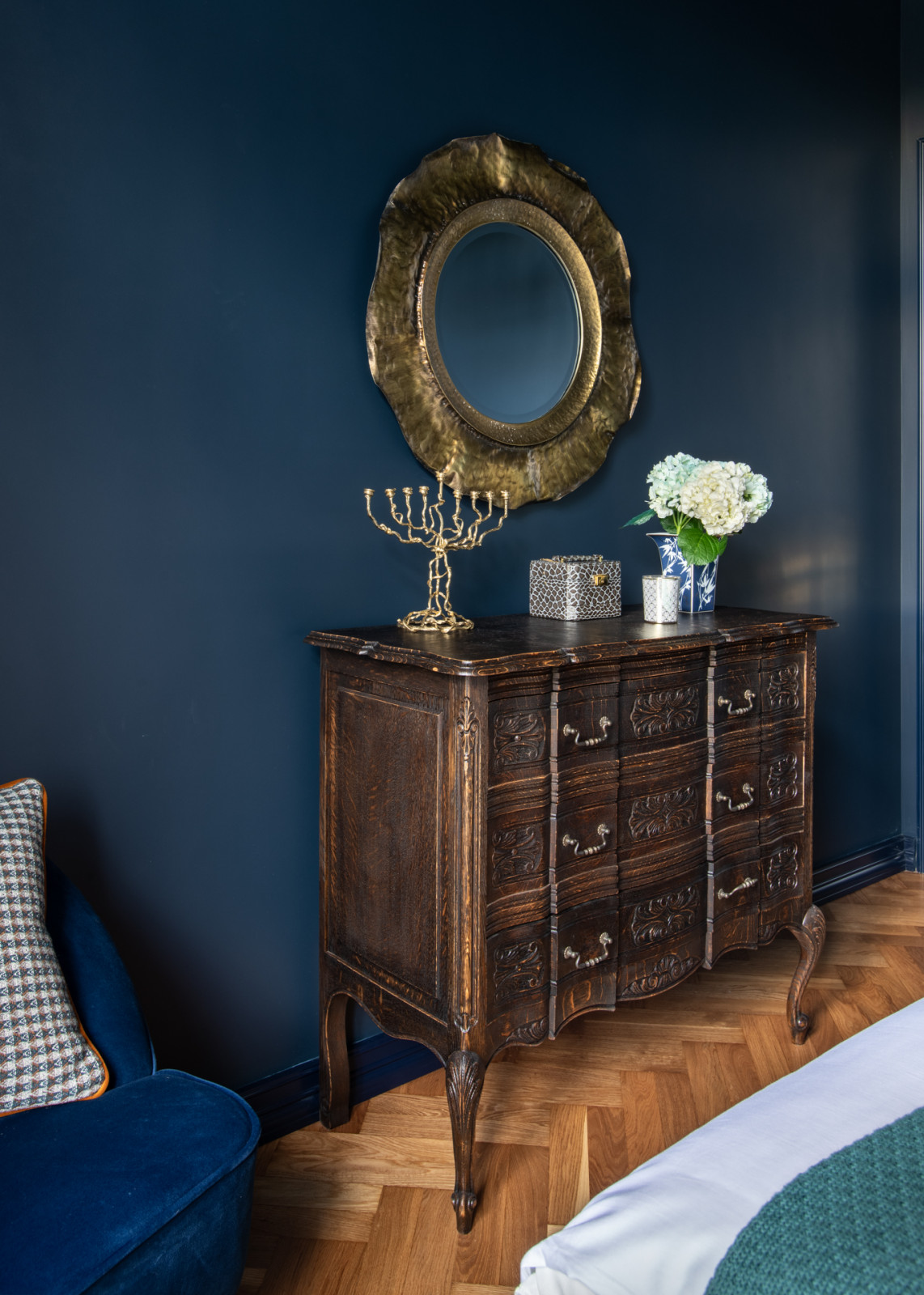 Квартира в сталинке в парижском стиле