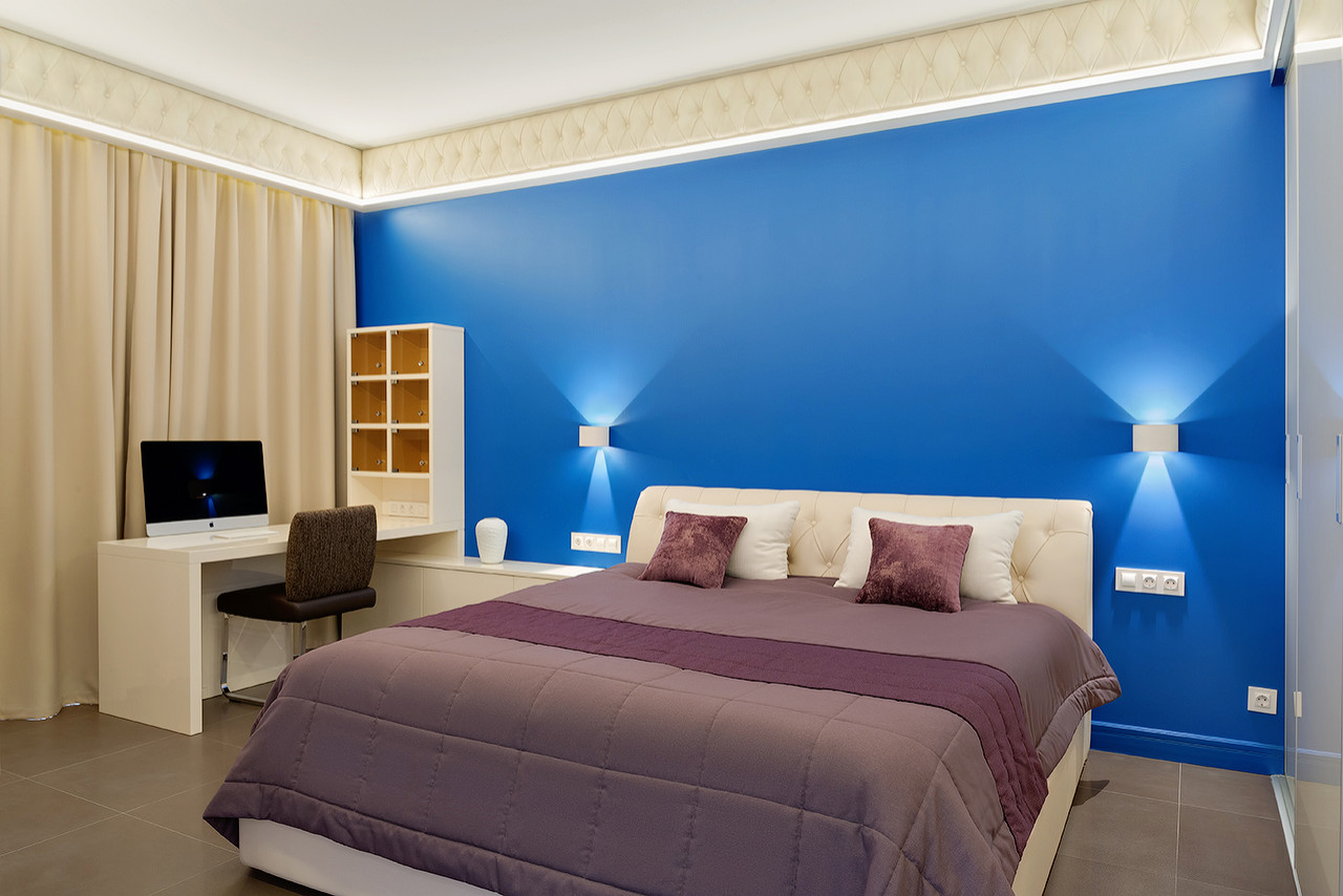 Сильный синий