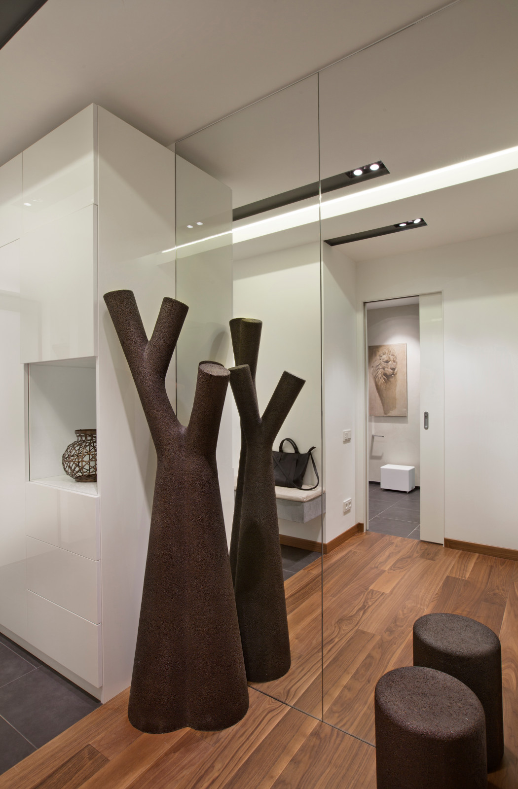 Houzz тур: Двушка для холостяка в доме планировки П-44Т