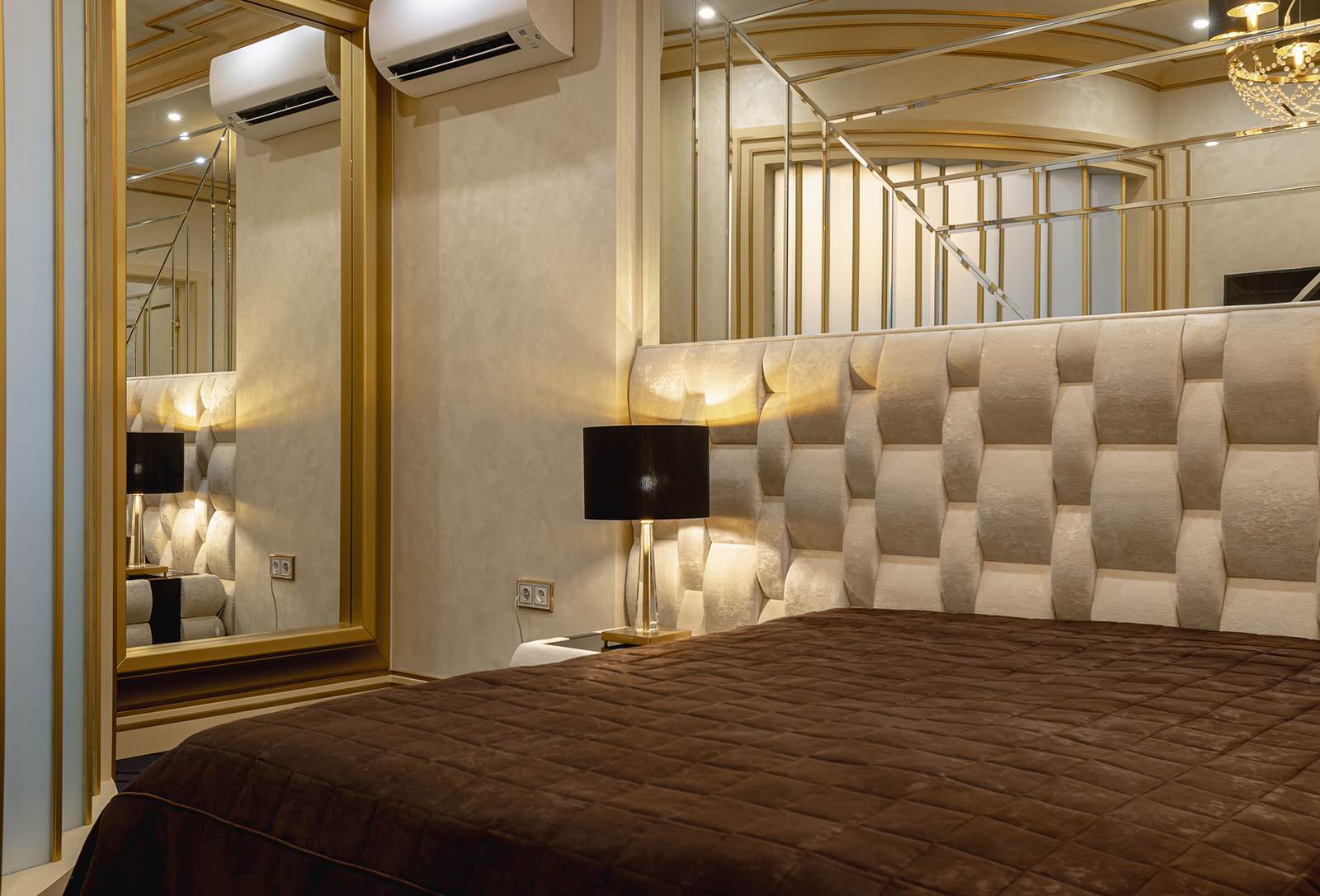 ЖК ЗАЗЕРКАЛЬЕ 407