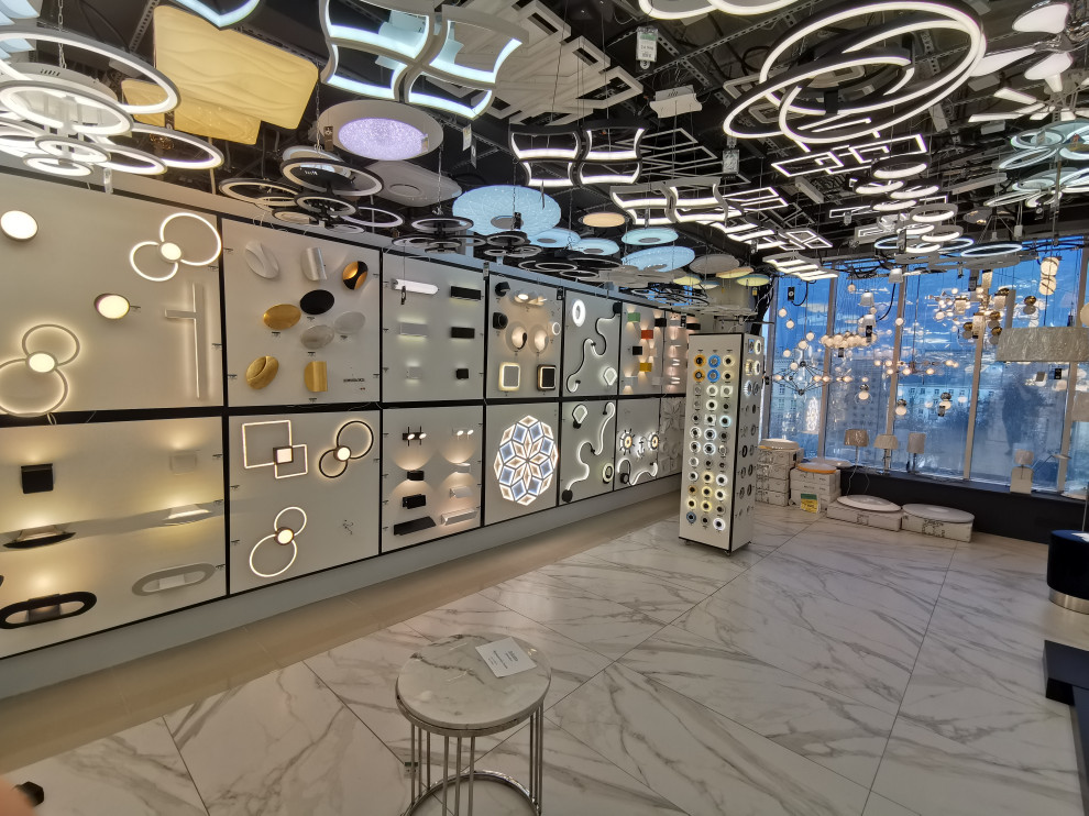 Обложка проекта: Знакомство с нашим салоном света