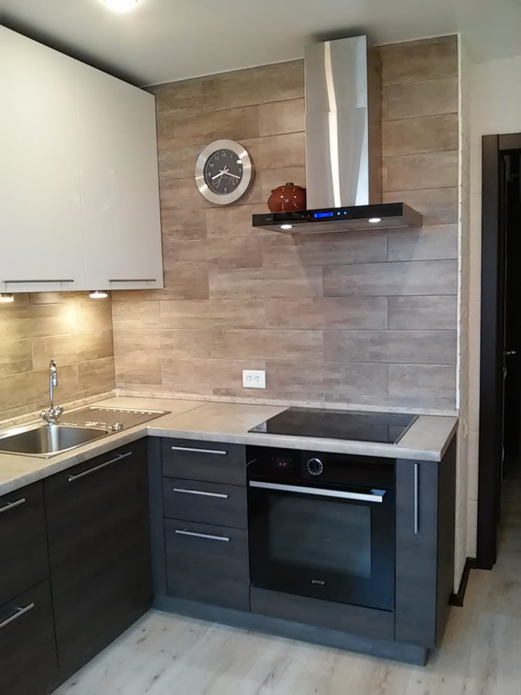 Угловая кухня модерн