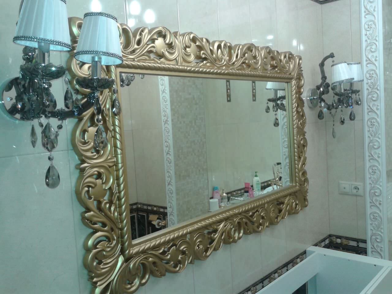 Зеркала в раме