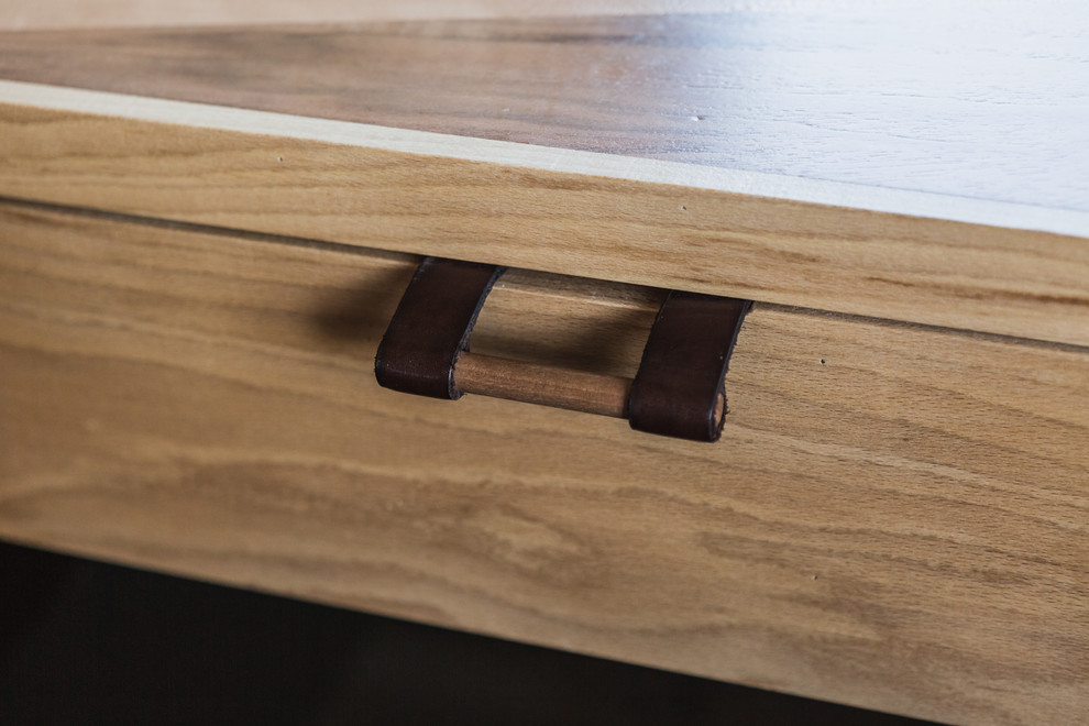 В гостях: Африканские сувениры в квартире холостяка