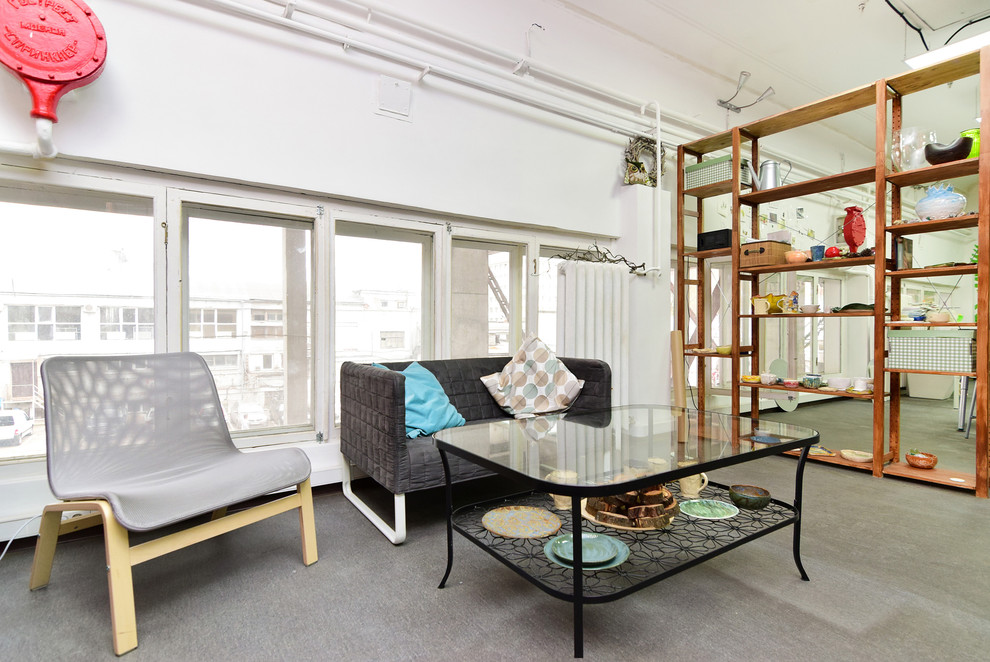 Портрет: Минимализм в глине от Ceramic Forest