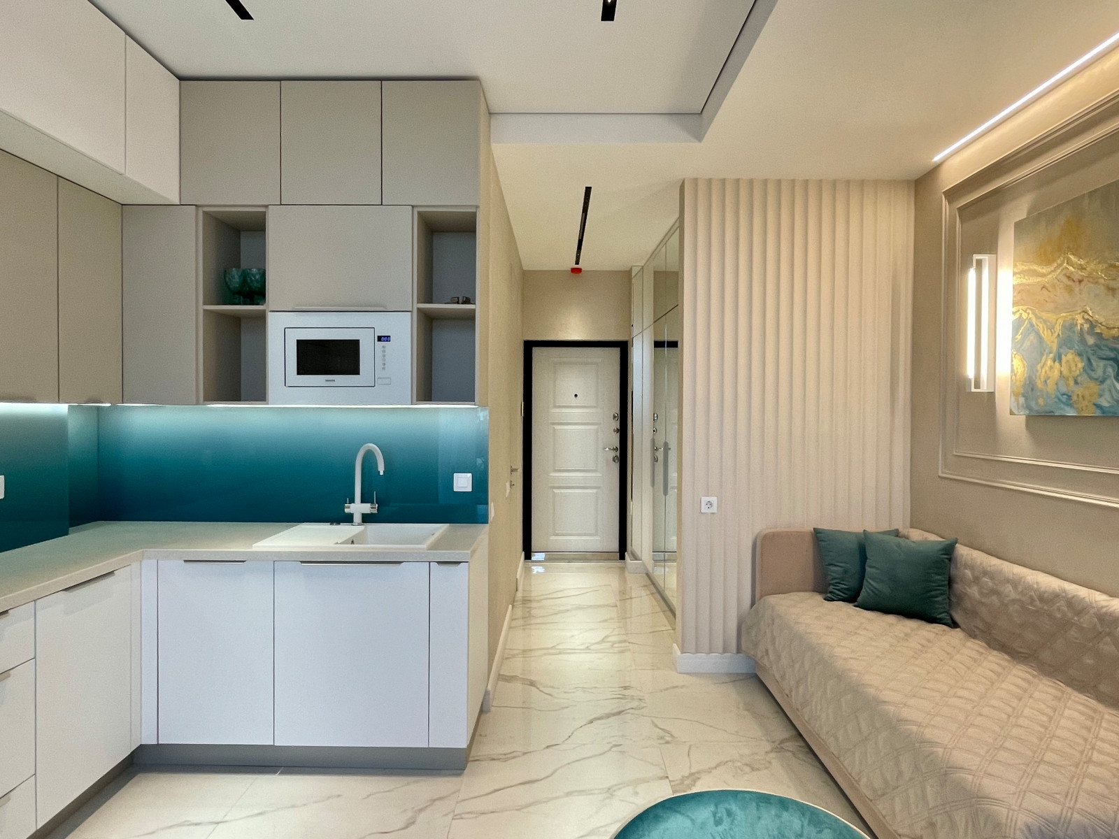 Апартаменты 42 м2  в городе Адлер