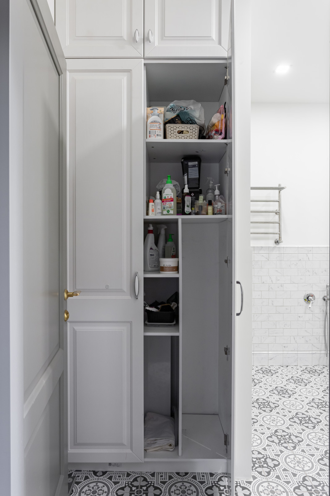 Шкаф в ванную из мдф пленки