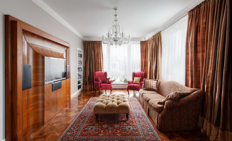 Кирилл Сахаров