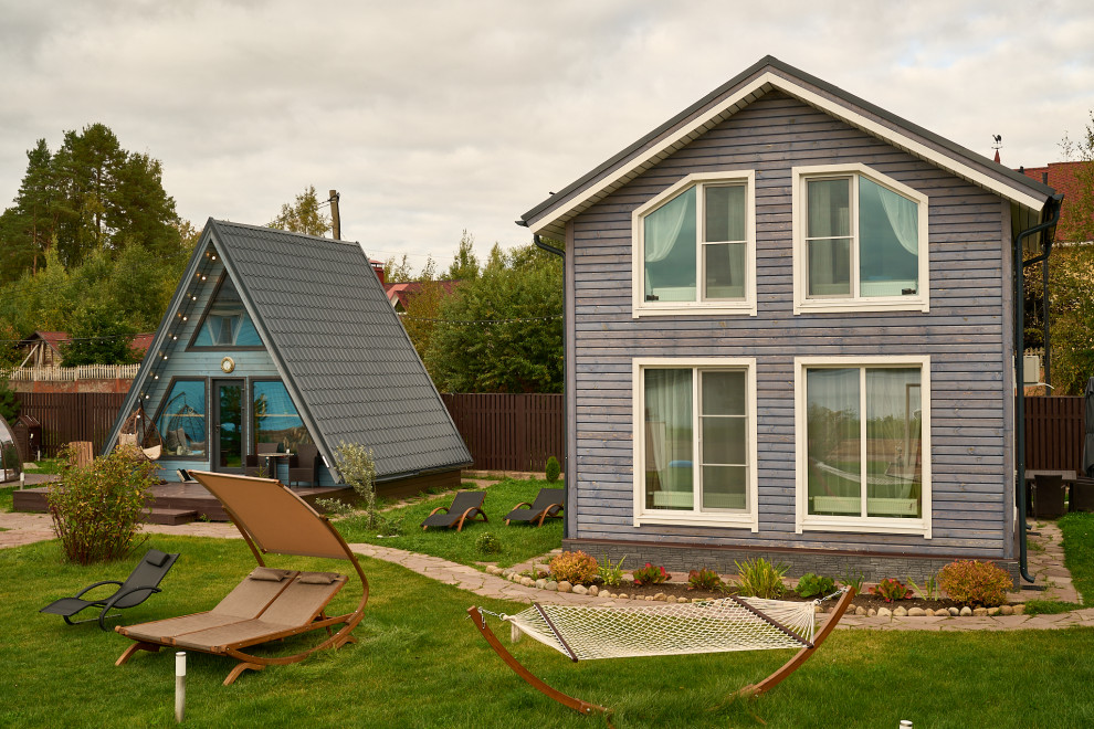 База отдыха на берегу озера. Ялкала.