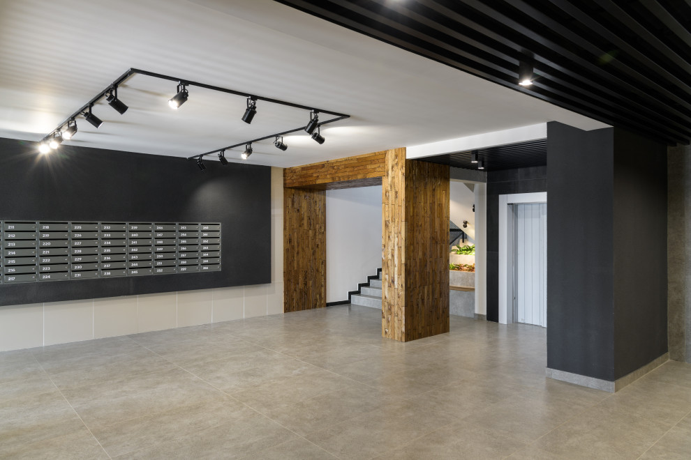 Холл жилого комплекса