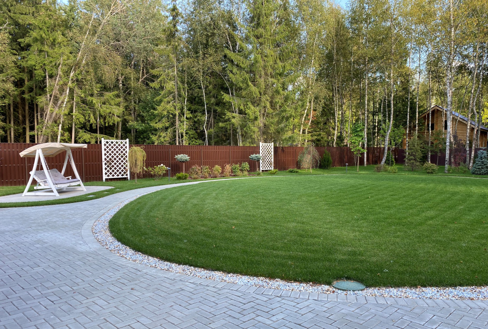 КП ЭкоПарк Ушаково. Ландшафт.. Круговой газон.