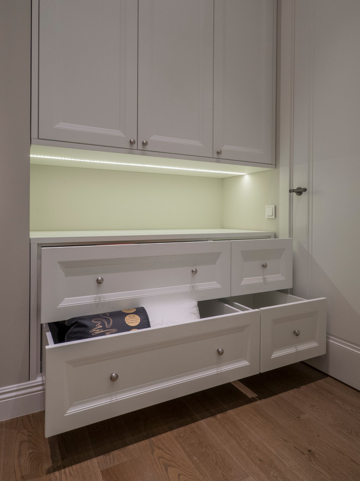 Комплексная меблировка квартиры в неоклассическом стиле