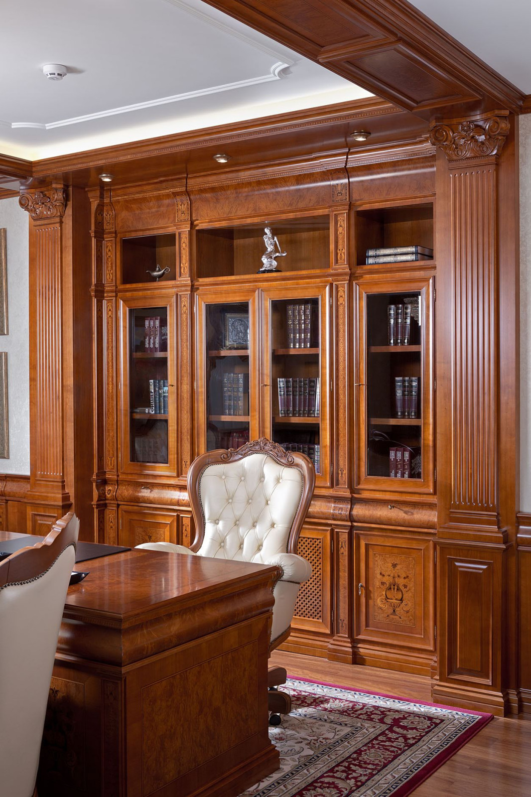 Обложка проекта: Классический кабинет от Mirt