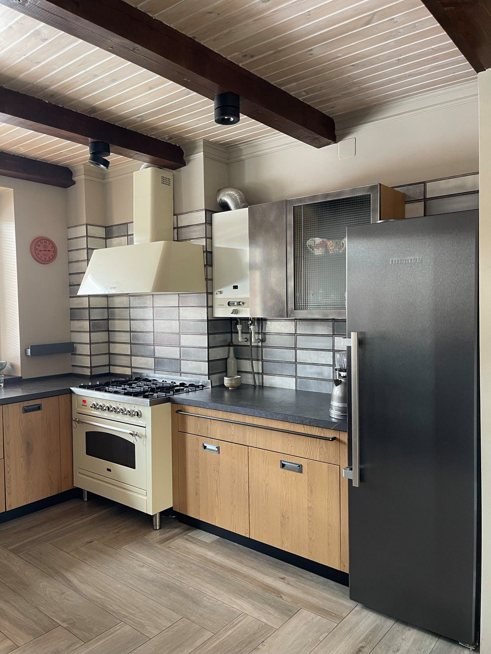 Обложка проекта: интерьер частного дома