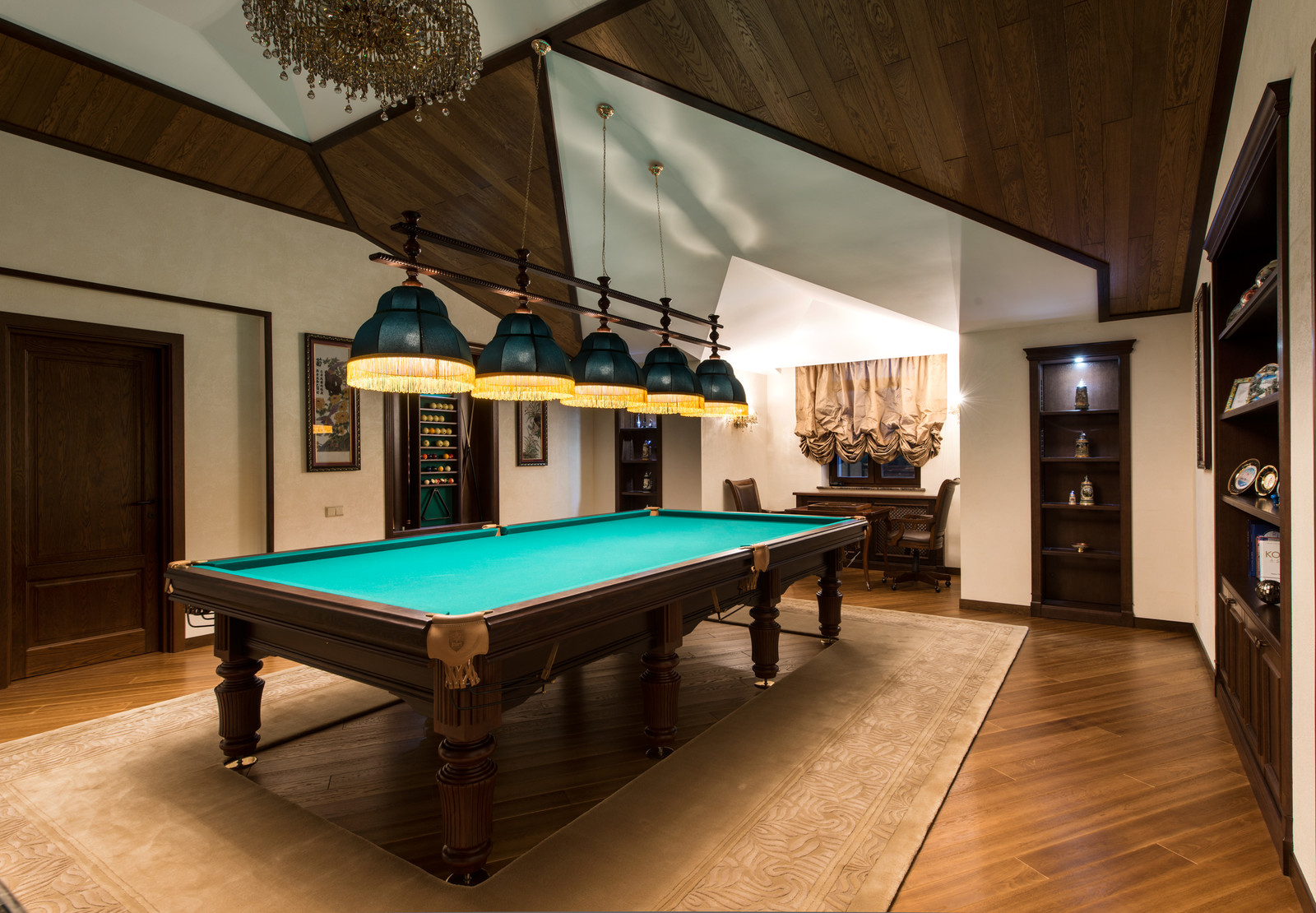 Бильярдная на мансарде