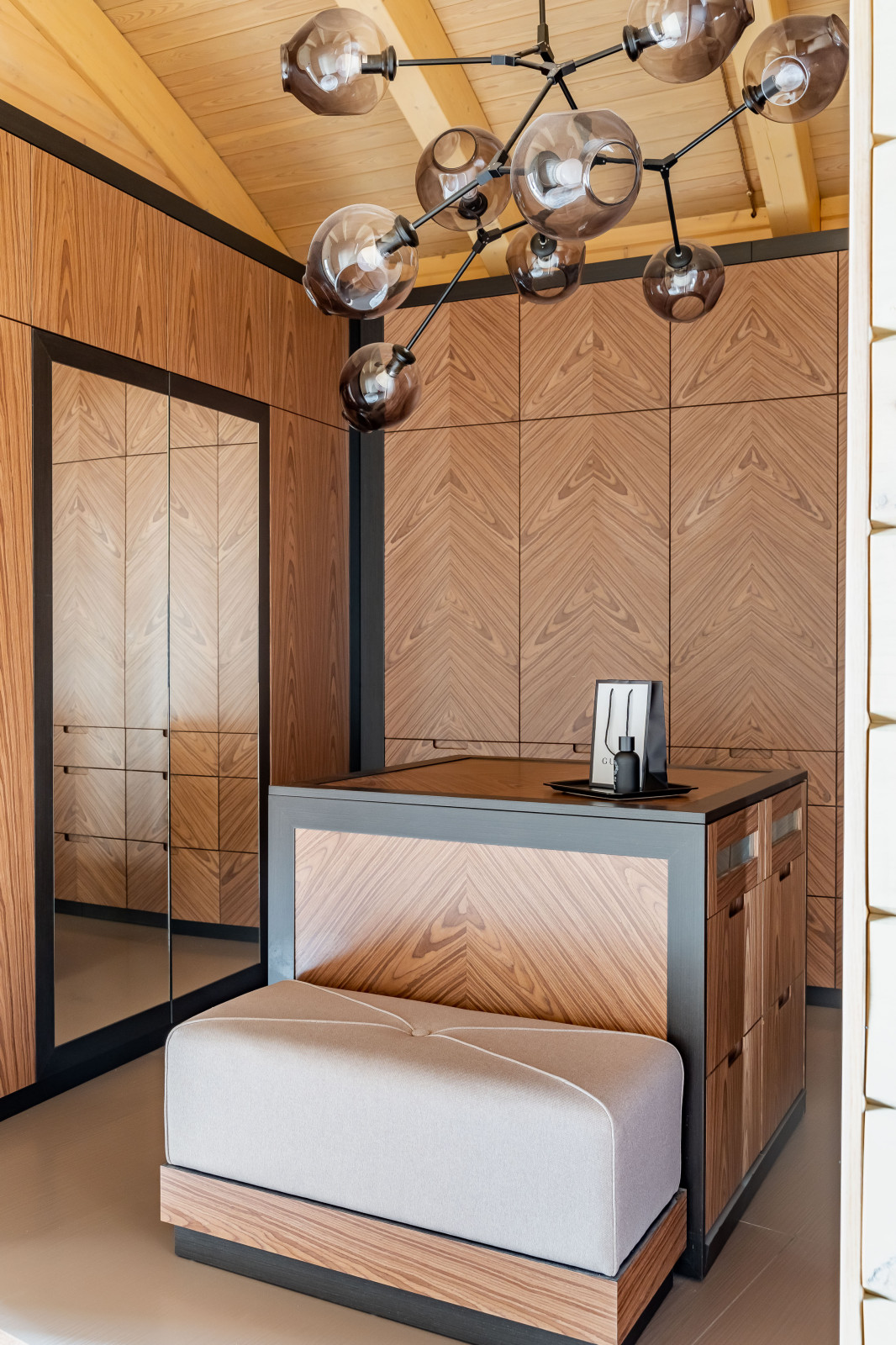 Гардеробная шпон