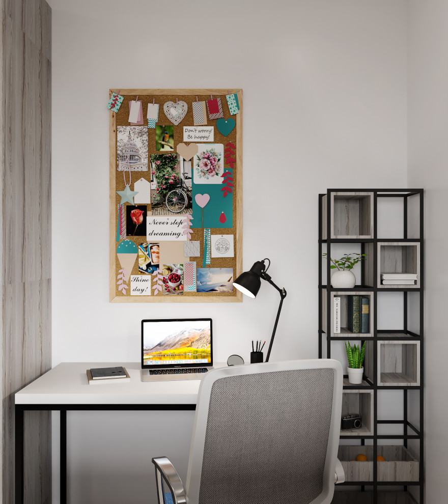 Дом с сеткой между первым этажом и вторым светом в Якутске.