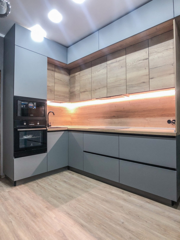 Обложка проекта: Кухня пластик Eterno Matt