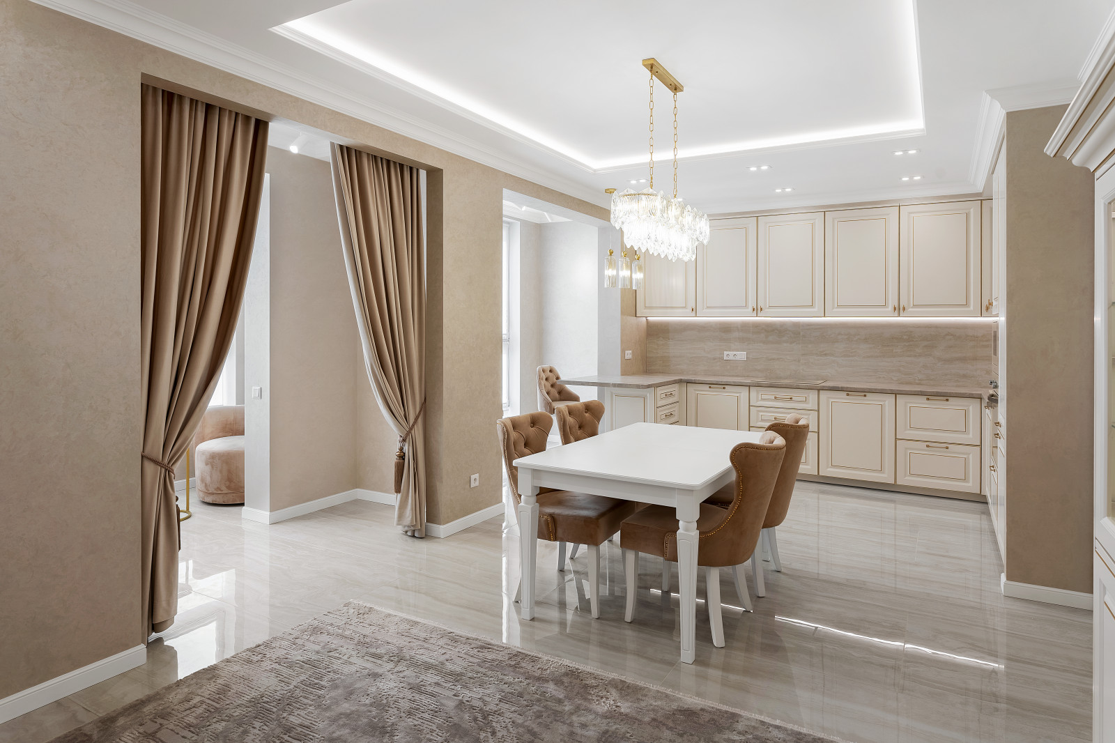 Фоновое изображение профиля Deniil Romanenko