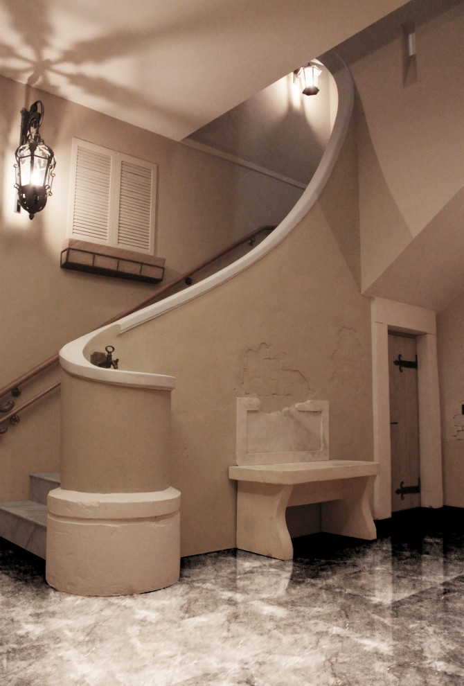 Реконструкция интерьера в загородном доме