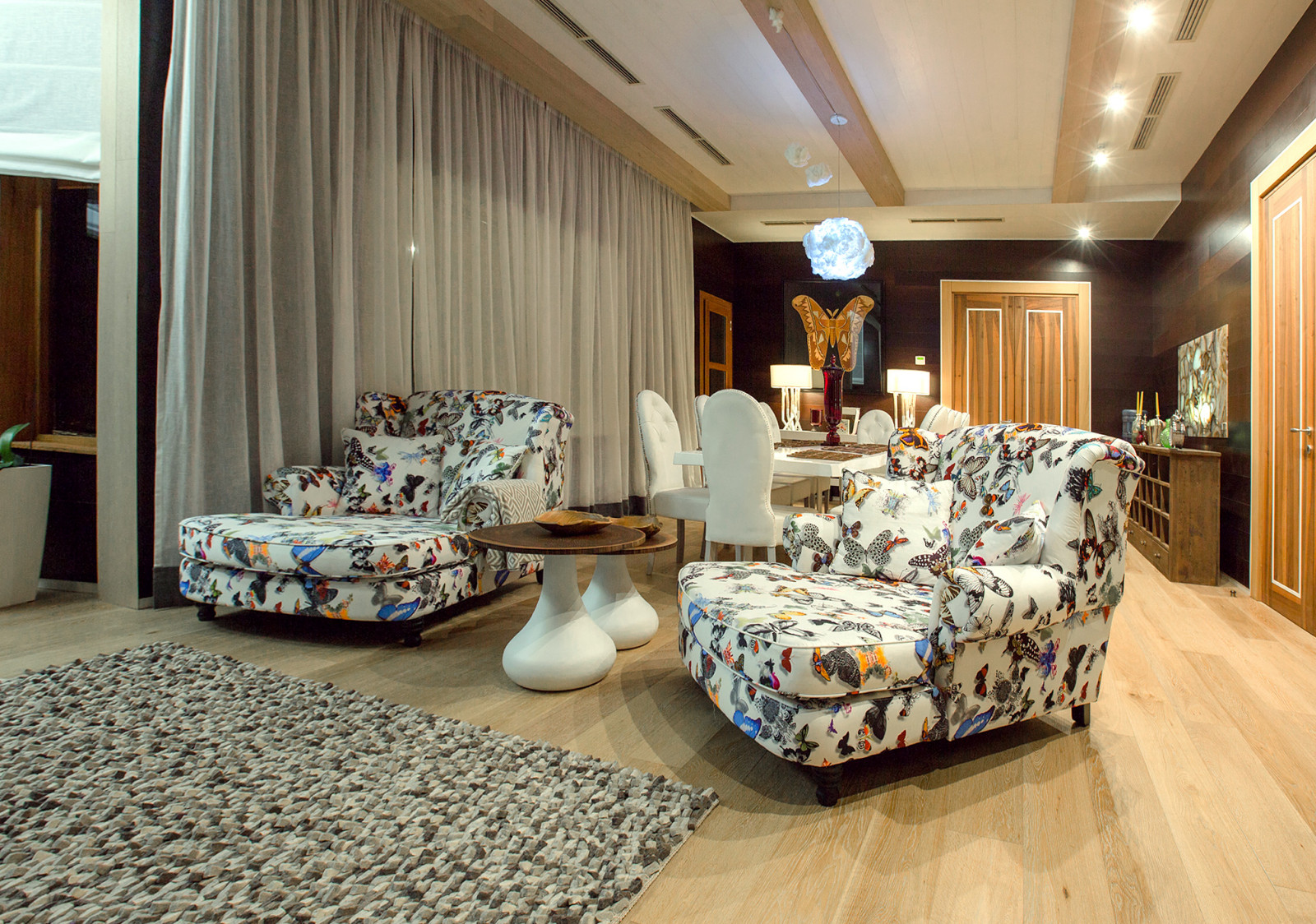 РЕЗИДЕНЦИЯ "ЛАЗУРНЫЙ БЕРЕГ"