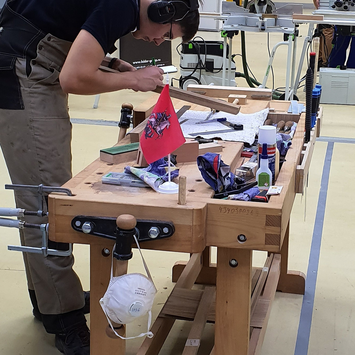 Обложка проекта: Столярные услуги