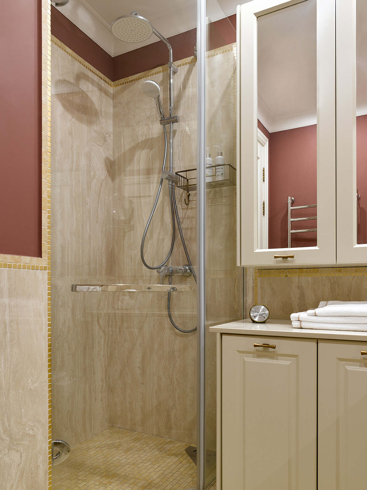 Houzz тур: 44 кв.м — квартира с многоуважаемым шкафом