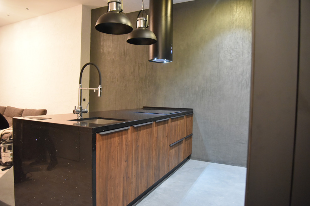 Кухня "MODERN" с островом.