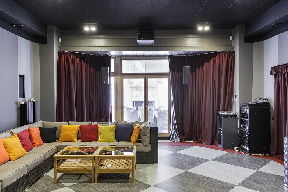 Загородный частный бассейн в поселке Медное озеро