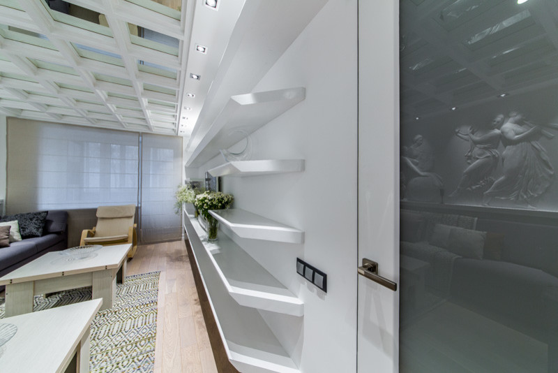 Квартирный вопрос. В греческом зале