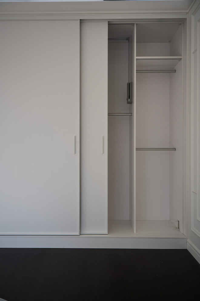 Белый шкаф-купе raumplus