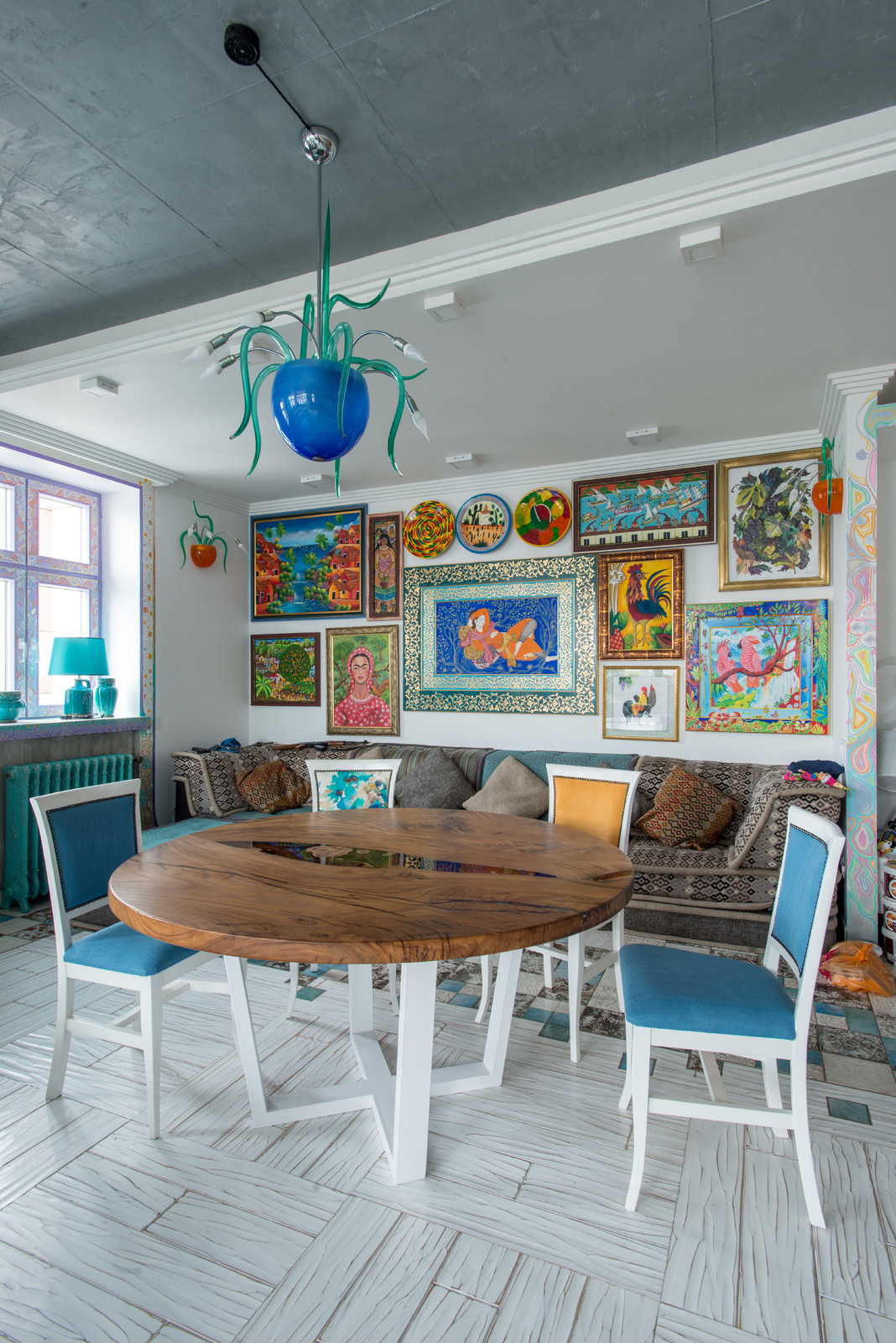 Мебель для яркой квартиры