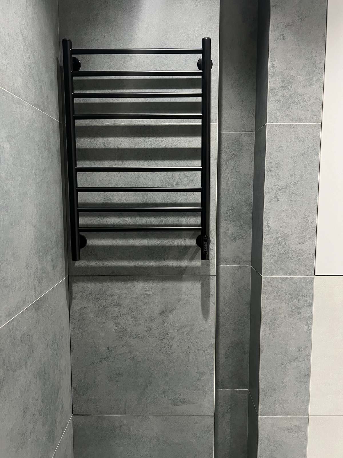 Черно-белая квартира в ЖК "ALT"