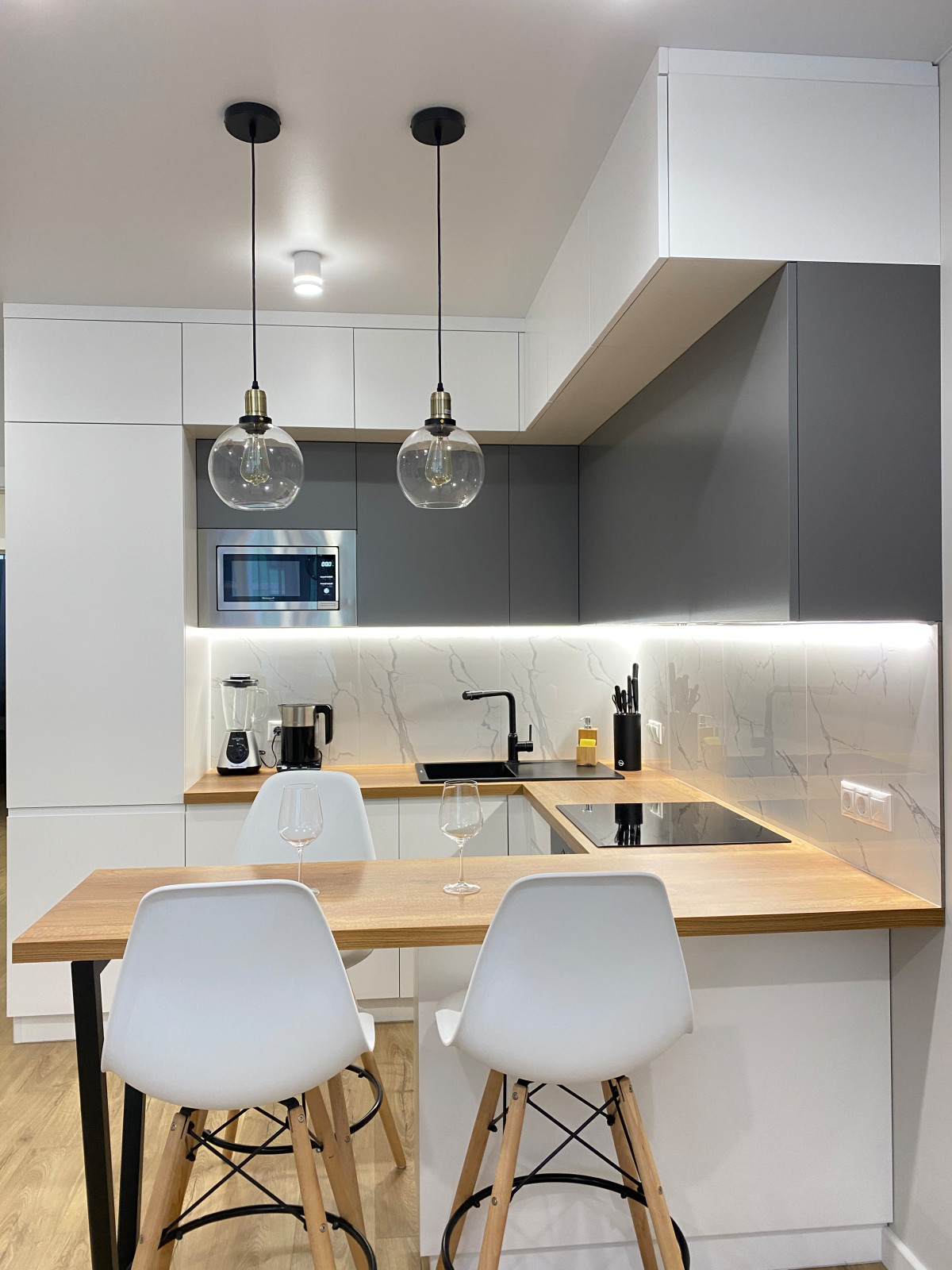 Кухня в стиле минимализм