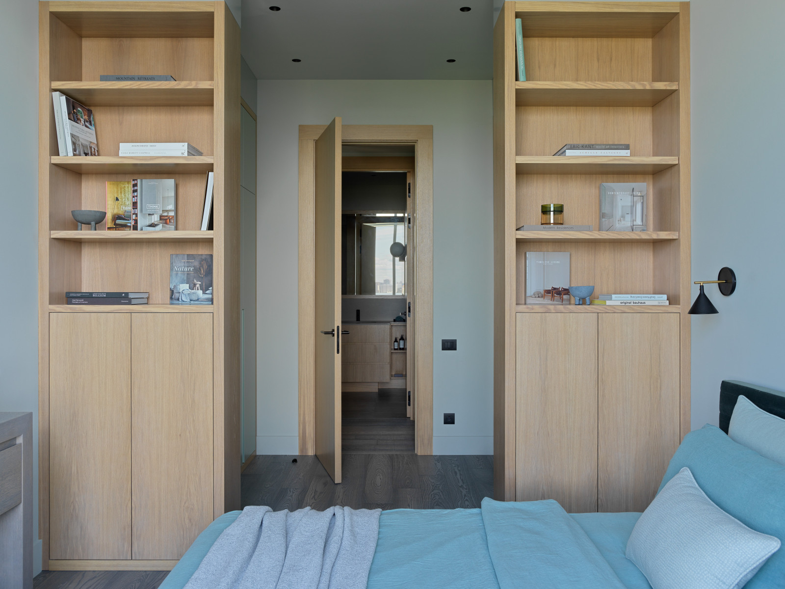 Главная спальня