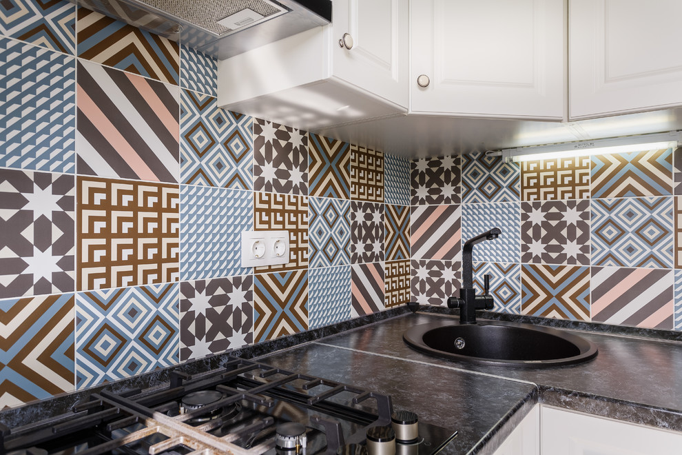 Саянская. Трехкомнатная