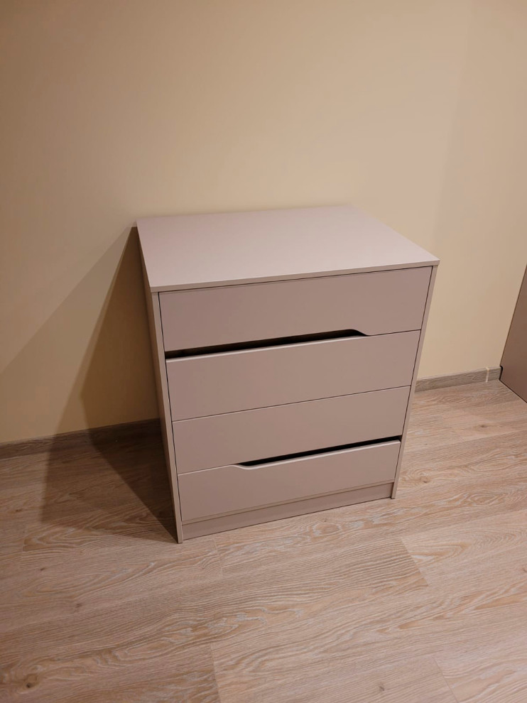 Тумбы и комоды