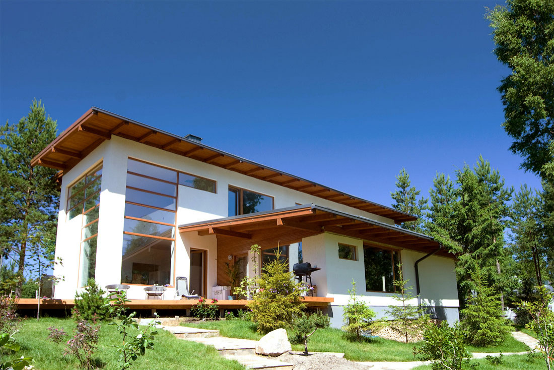 Коттедж у пруда в Мистолово