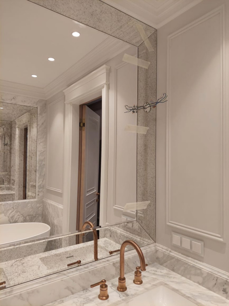 Зеркальное панно