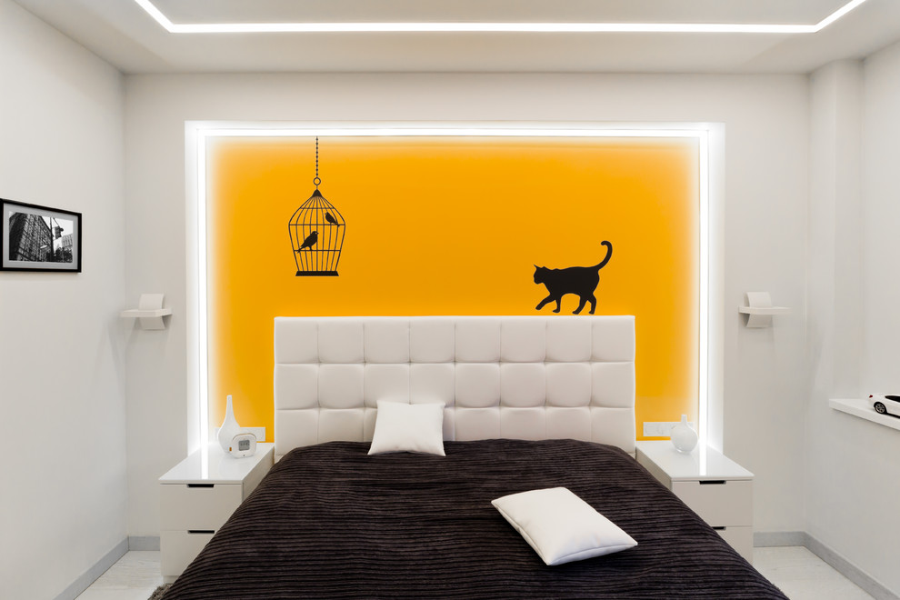 Houzz тур: Московская квартира с умным светом и яркими акцентами