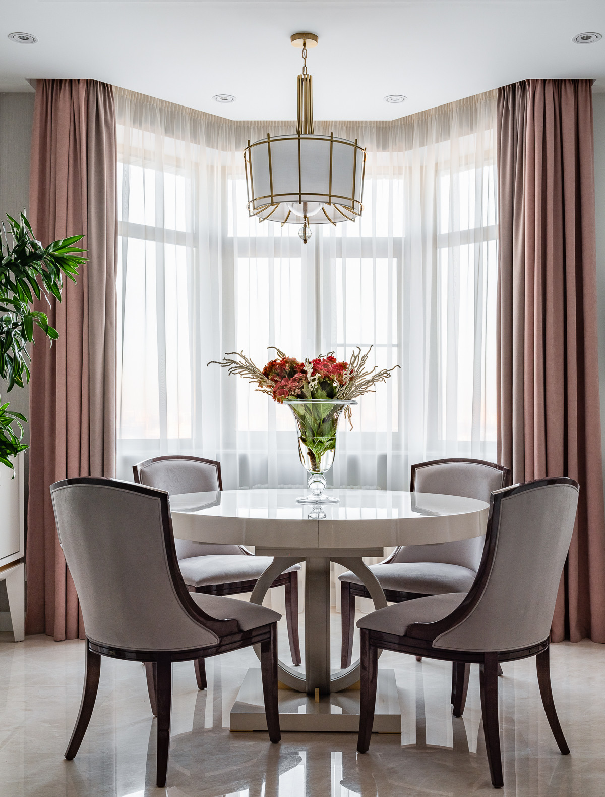 Интерьер квартиры в жк "Алые Паруса"