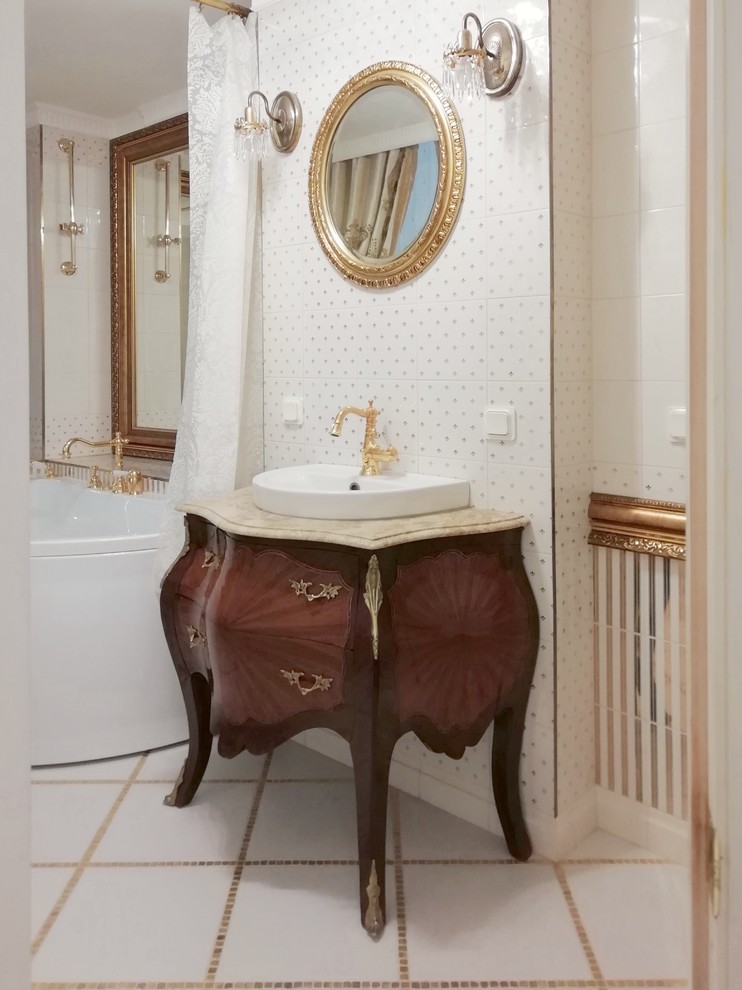 Обложка проекта: Ванная в Неоклассическом стиле.