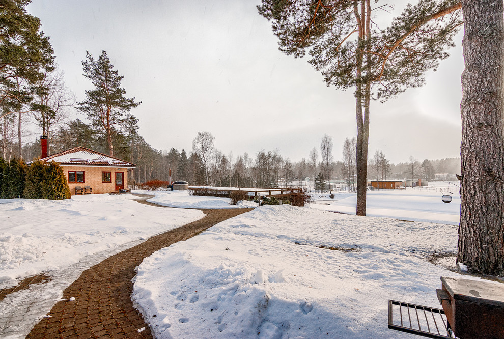 Дом у реки Сестра